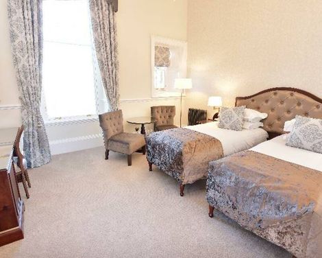Bonham Hotel