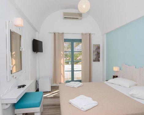 Iris Hotel-3