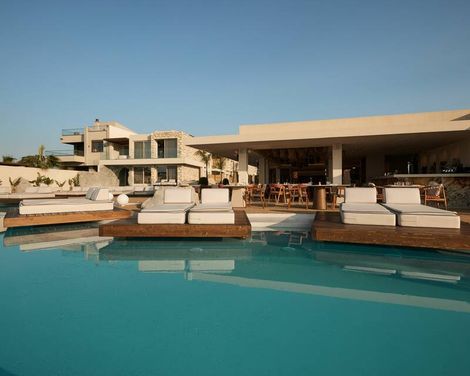 UZENIE All Suites Boutique Resort