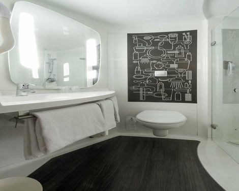 ibis London Docklands Canary Wharf Hotel-0