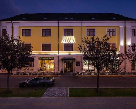 Hotel Allora