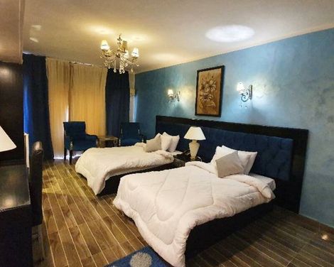 Indiana Hotel