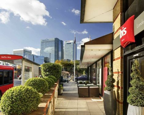 ibis London Docklands Canary Wharf Hotel