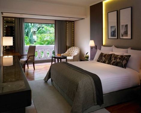 Anantara Riverside Bangkok Resort