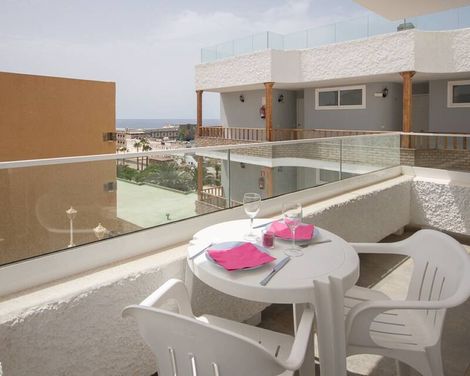 Apartamentos Tarahal-0