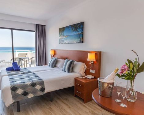 R2 Verónica Beach Hotel