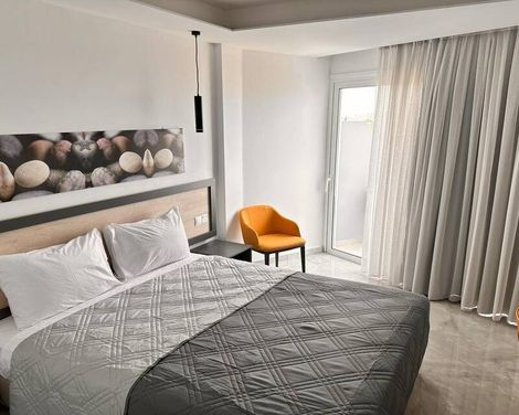 Papouis Protaras Hotel