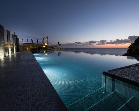 Saccharum Resort