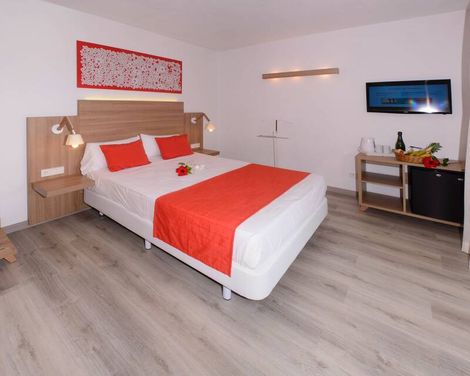 Cala Llenya Resort Ibiza