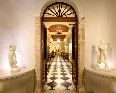 Halepa Hotel