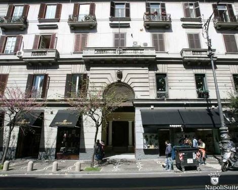 Napoli Suite-3