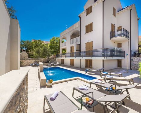 Casa Laurea-2