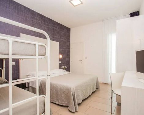 Color Mokambo Shore Design Hotel