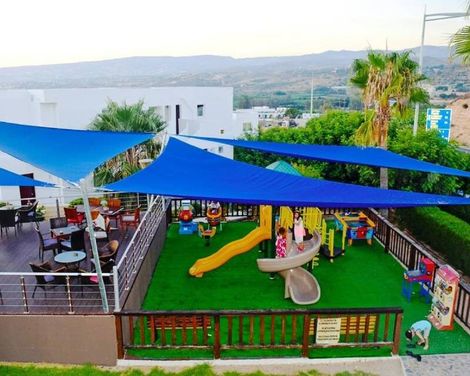 Theo Sunset Bay Hotel