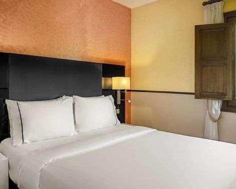 Hotel Palacio de Santa Paula, Autograph Collection