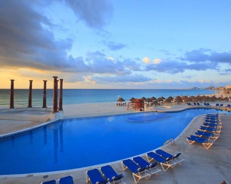 Krystal Cancún