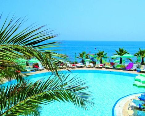 Anitas Beach Hotel