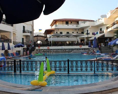 Diogenis Blue Palace Hotel