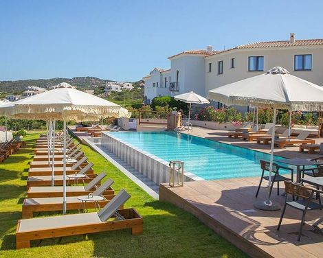 Mangia's Santa Teresa, Curio Collection by Hilton-3