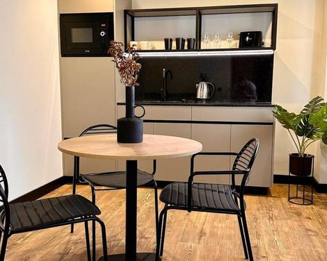 Bubu Apartments by Holidays2Malaga-3