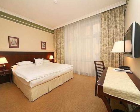 Hotel Antik-0