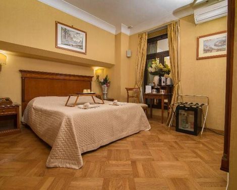 Luxury Rooms H 2000 Roma