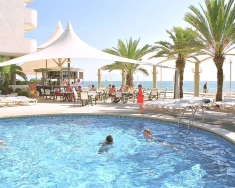 Caprici Beach Hotel & Spa
