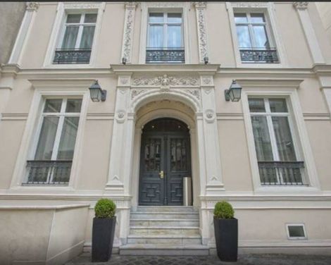 Timhotel Opéra Blanche Fontaine