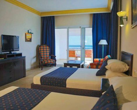 Lahami Bay Beach Resort & Gardens