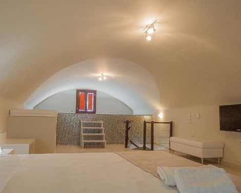 Splendour Hotel & Suites