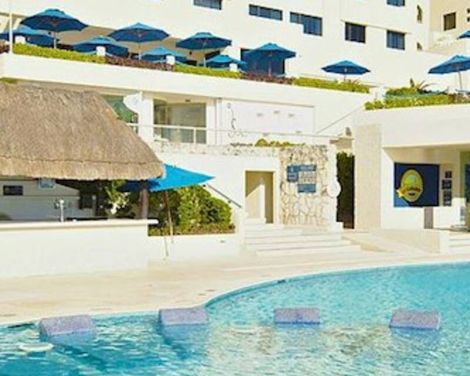 Occidental Tucancún