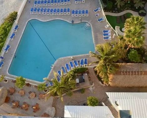 Ocean Manor Beach Resort