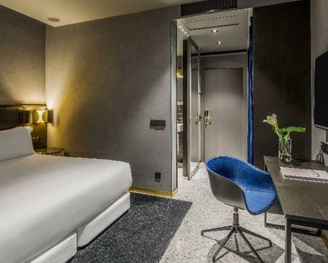 Room Mate Gerard-2