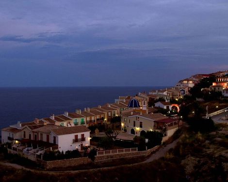 Occidental Pueblo Acantilado