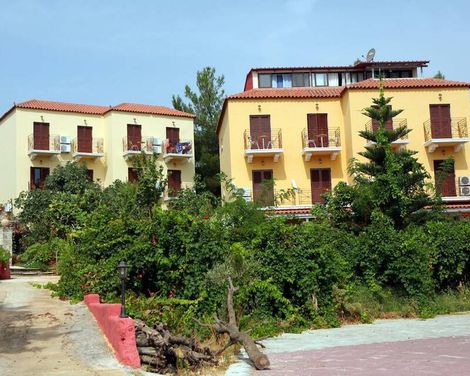 Karavados Beach Hotel