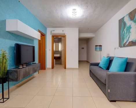 Sliema Tigne Suites-3