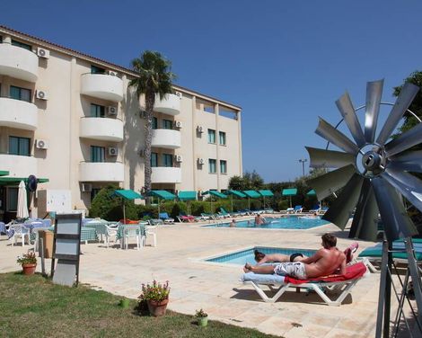 Mandalena Hotel Apartments