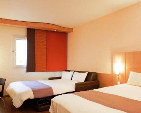 Hôtel ibis Paris Pantin Église-0