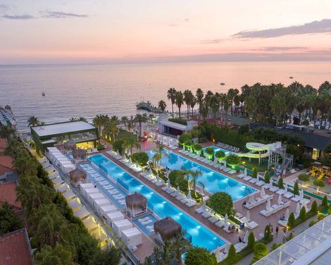 Q Premium Resort
