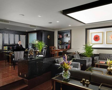 Holiday Suites
