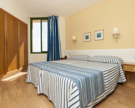 Globales Nova Apartments