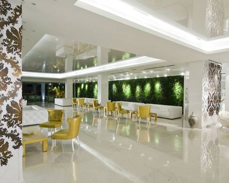 Diamond Deluxe Hotel-3
