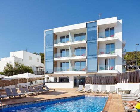 Sol Bahía Ibiza Suites