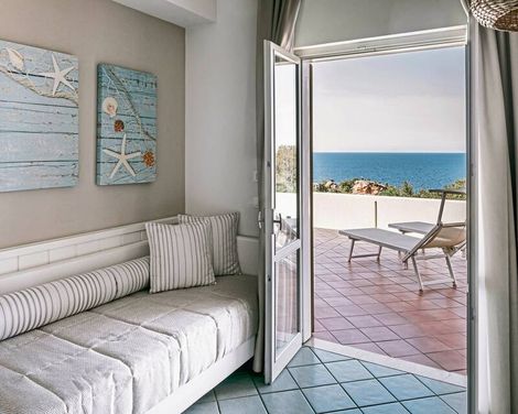 Mangia's Pollina Resort