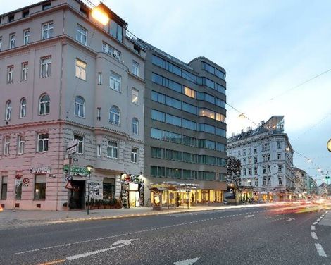Eurostars Embassy