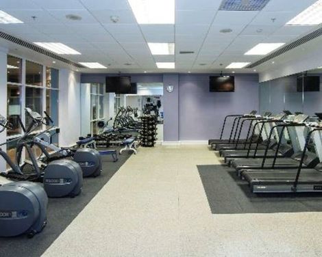 DoubleTree by Hilton Hotel Dartford Bridge-2