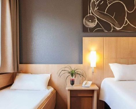 ibis Barcelona Cornella