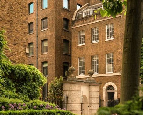 Sir Devonshire Square, part of Sircle Collection-2