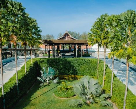 OUTRIGGER Khao Lak Beach Resort
