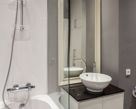 Platinum Residence Qbik-3